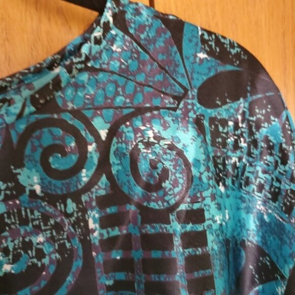 Tess Women's blouse buttons in back long sleeve Size 12 Aqua Blue& Black Beautif - Picture 6 of 10